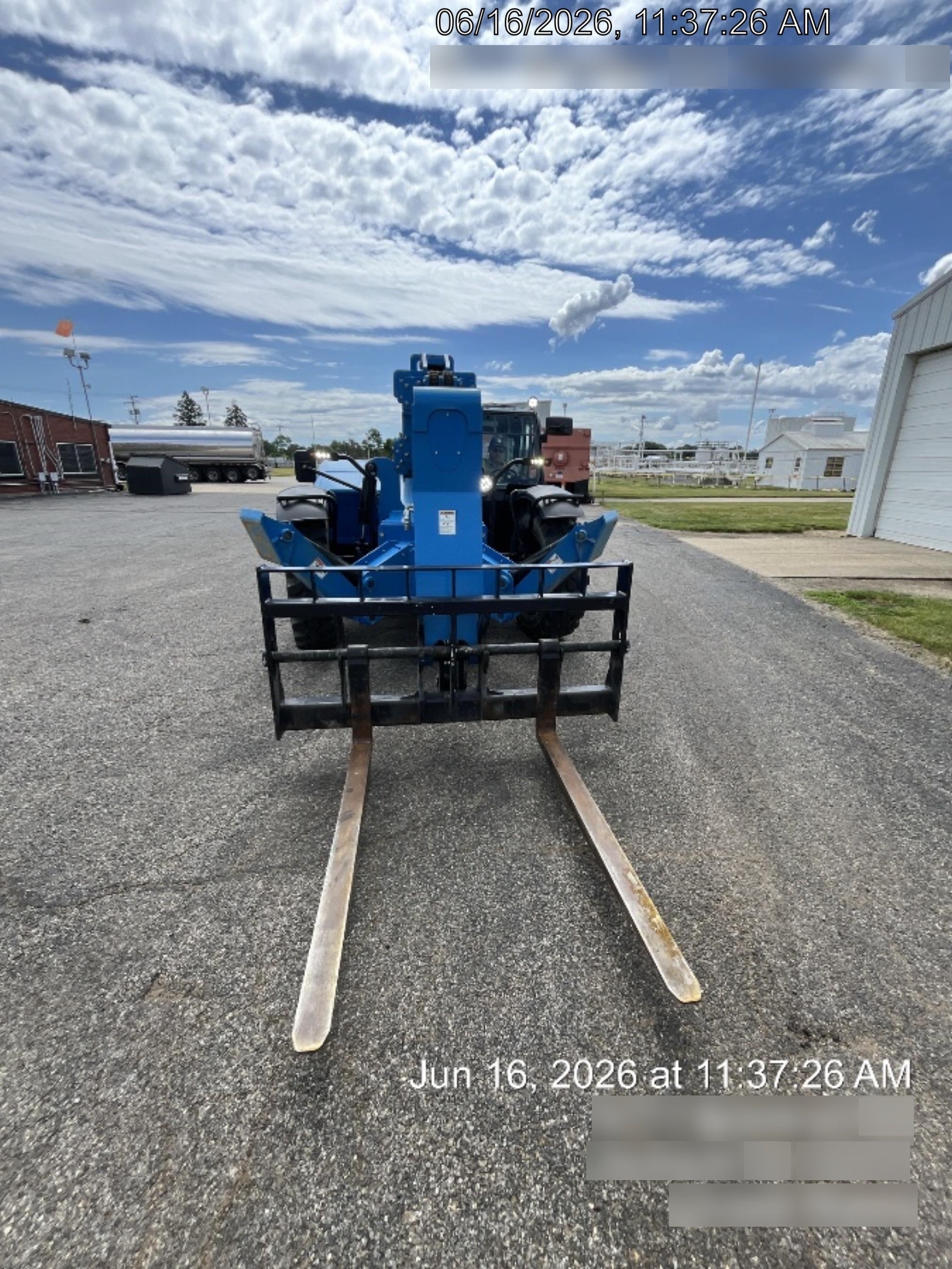 2024 GENIE GTH-1056