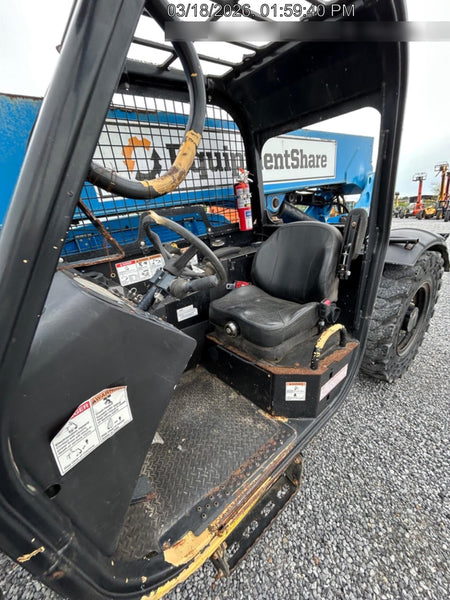 2019 Genie GTH-844 Canopy, Solid RT Tires, LED Work Lights, Beacon 60" QA Carriage, 48" Forks