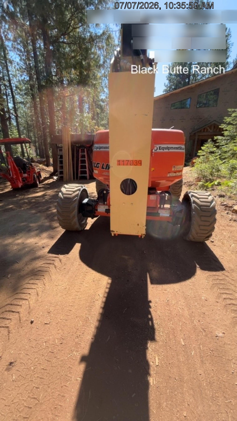 2021 JLG 600AJ