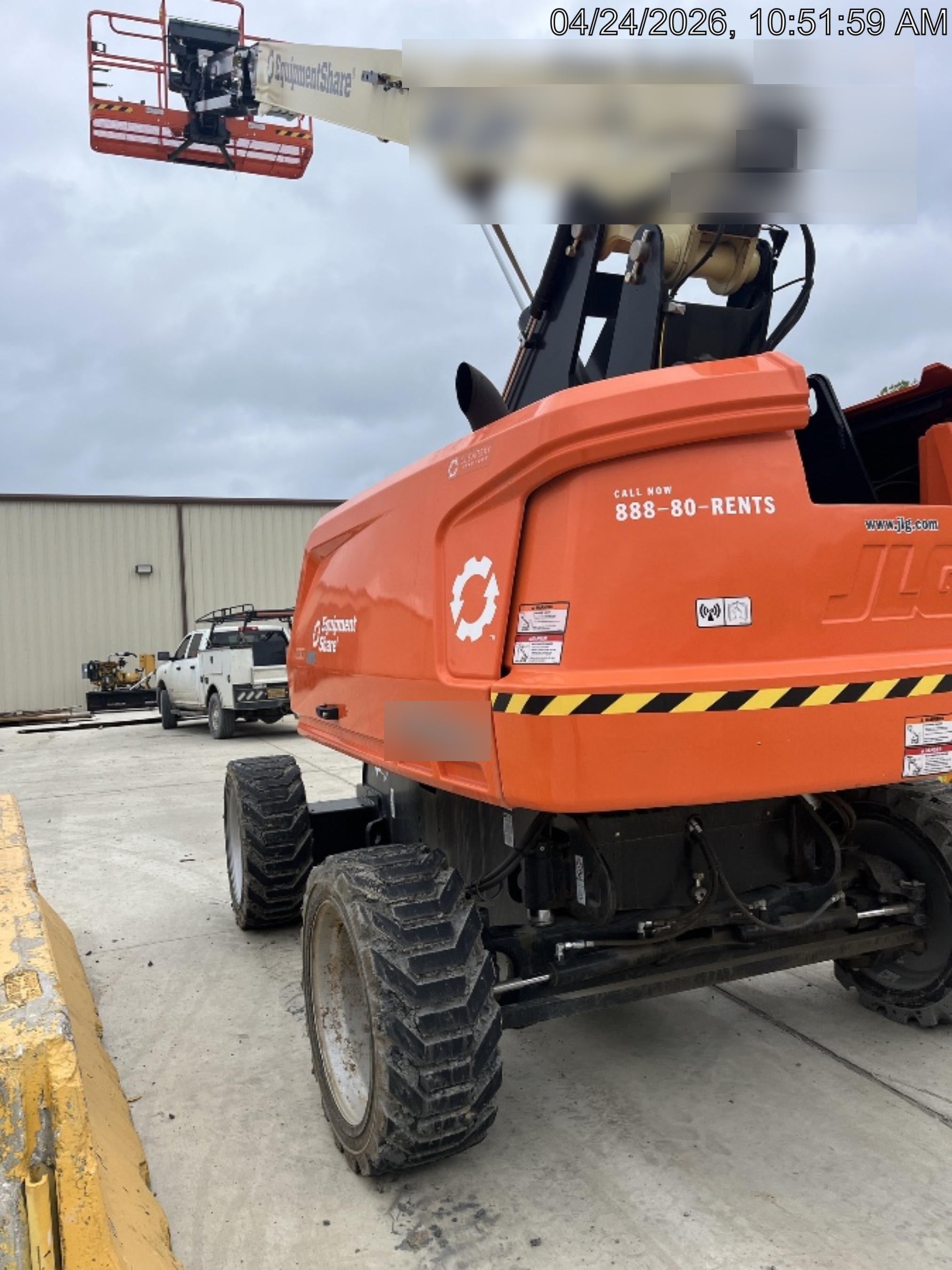 2025 JLG 660SJ