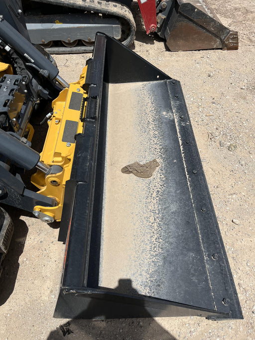 2025 JOHN DEERE 84" Bucket - John Deere