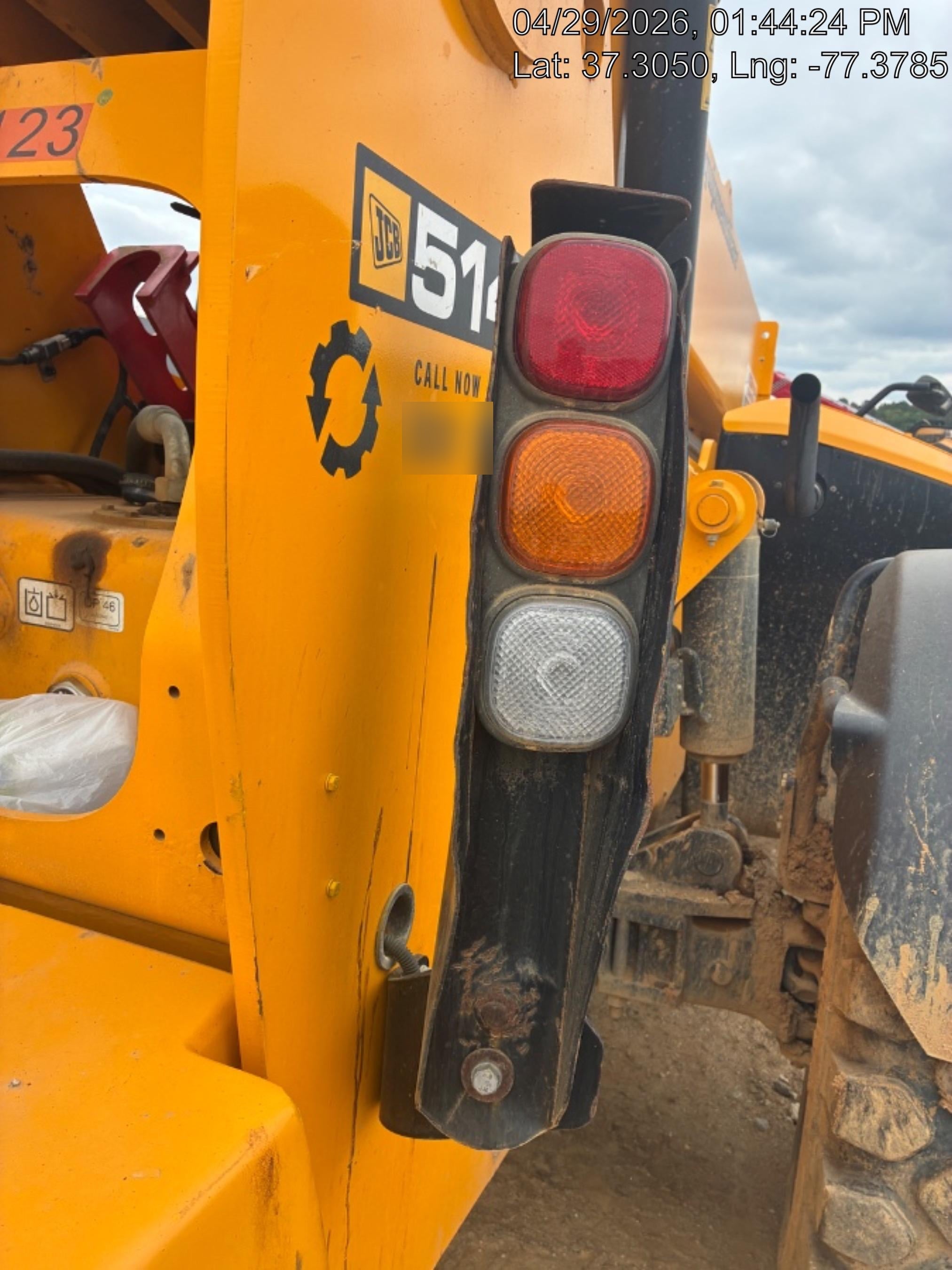 2023 JCB 514-56