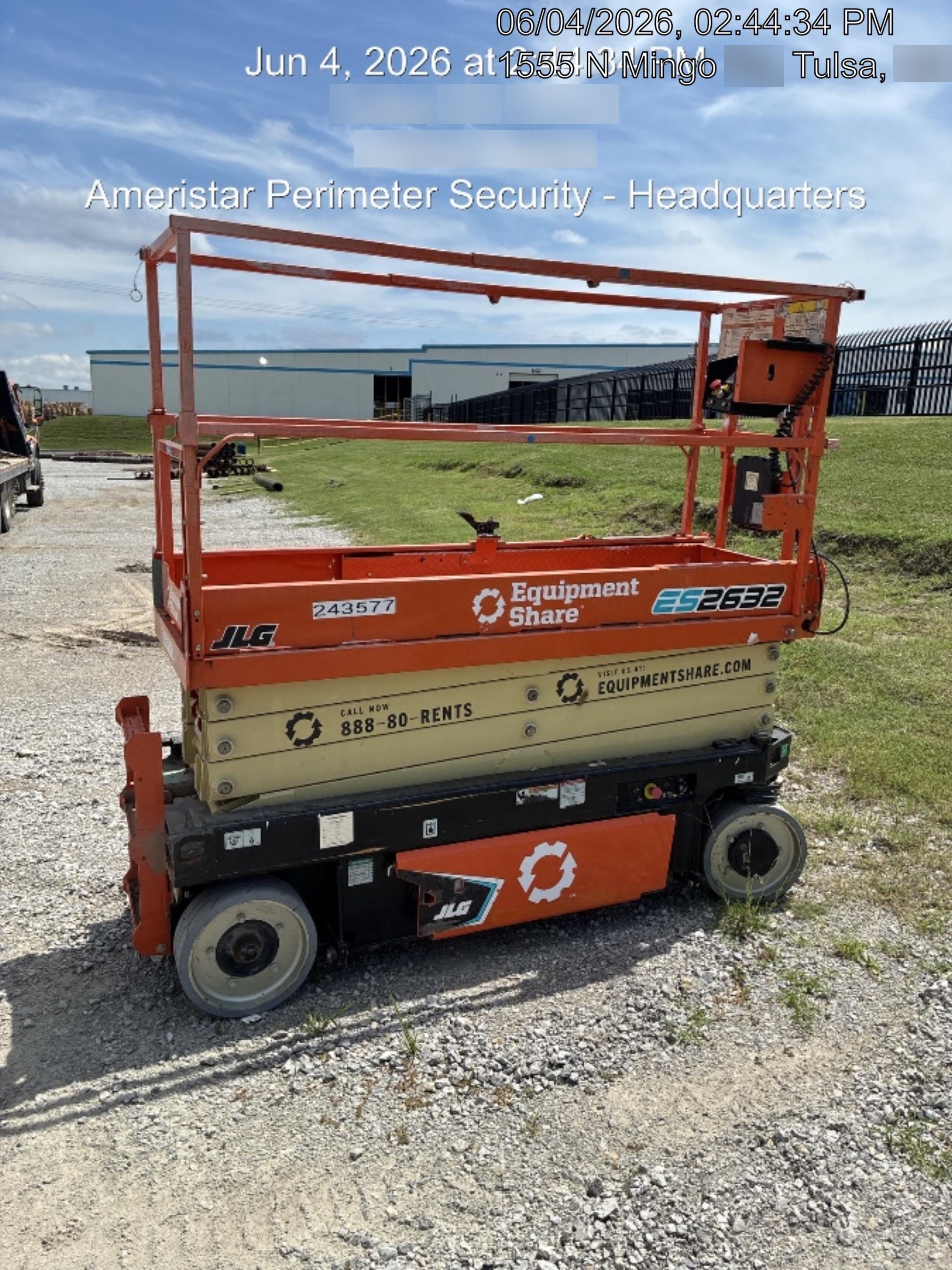 2022 JLG ES2632