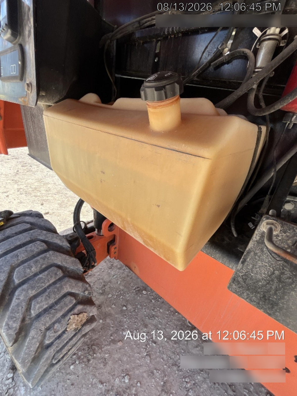 2019 JLG 660SJ
