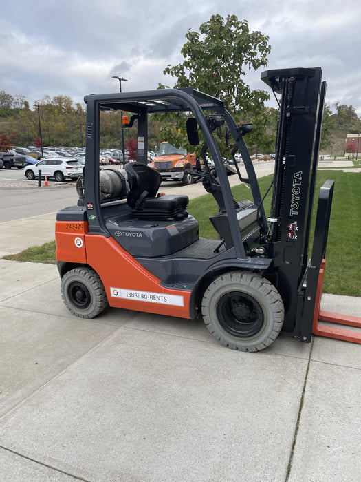 2022 TOYOTA 50-8FGU25