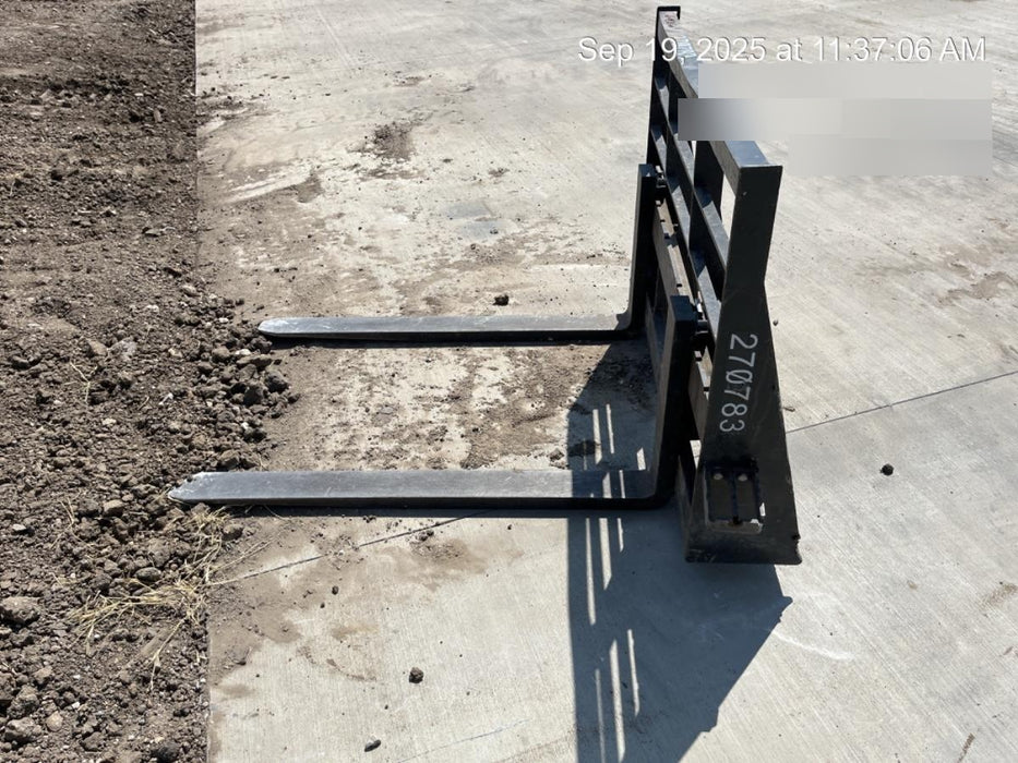 2022 ARROW MATERIAL HANDLING 48" Pallet Forks - Arrow