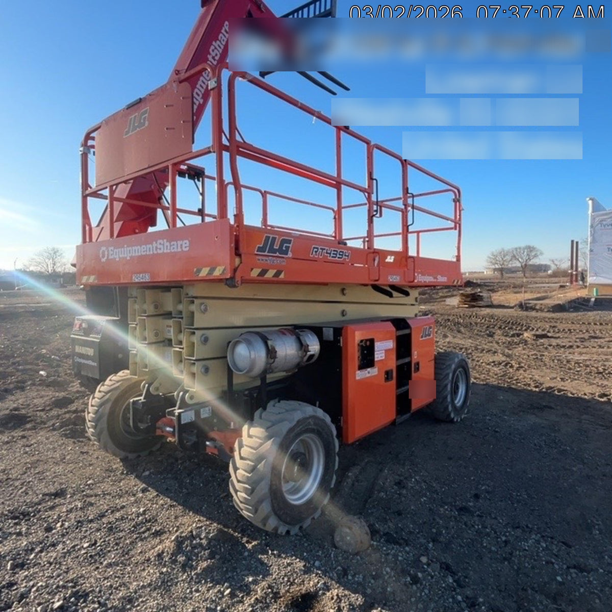 2023 JLG RT4394