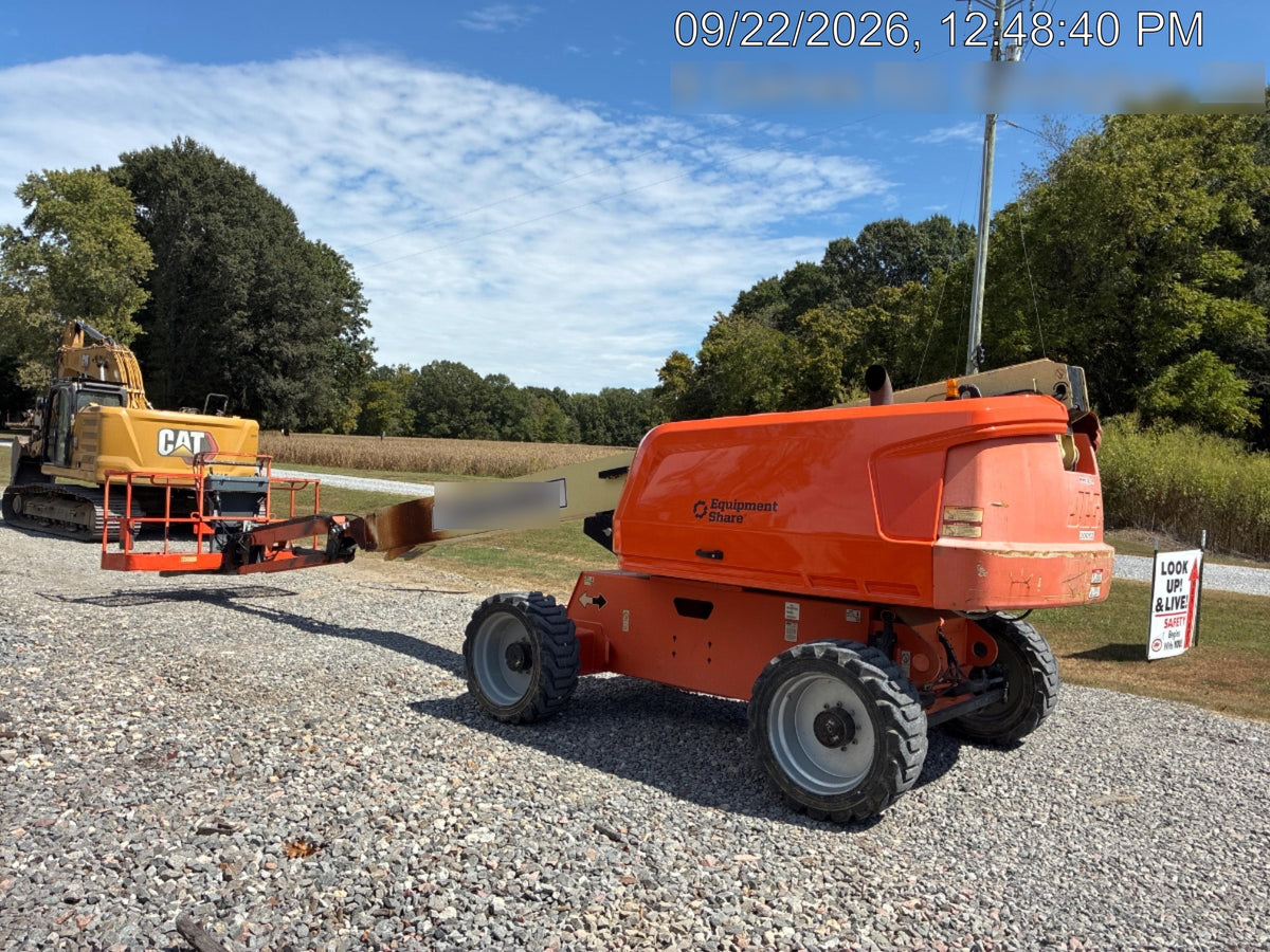 2018 JLG 660SJ
