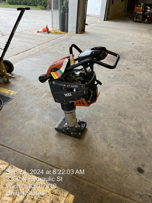 2024 HUSQVARNA LT5005