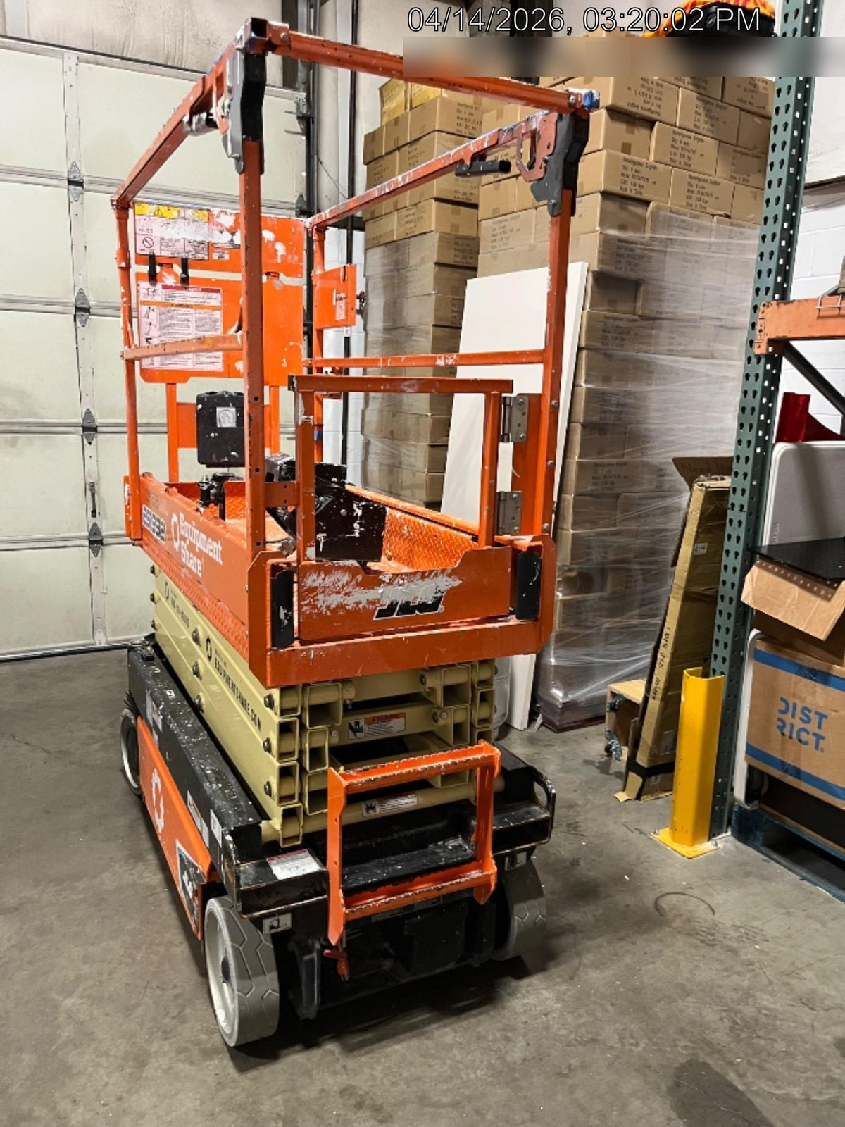 2022 JLG ES1932