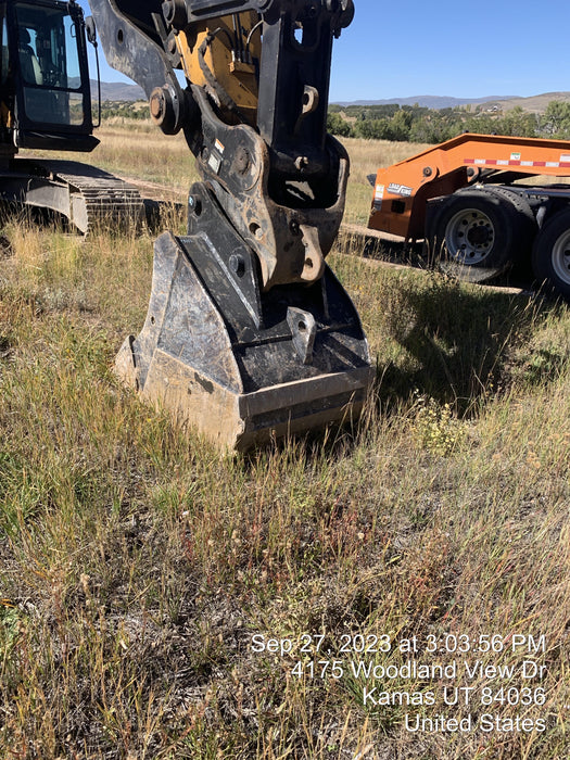 2020 DOOSAN 36" HD Bucket Doosan