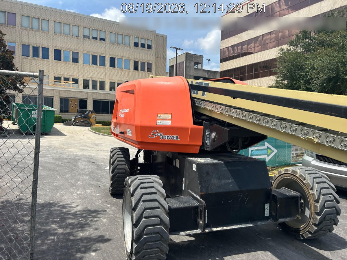 2023 JLG 660SJ