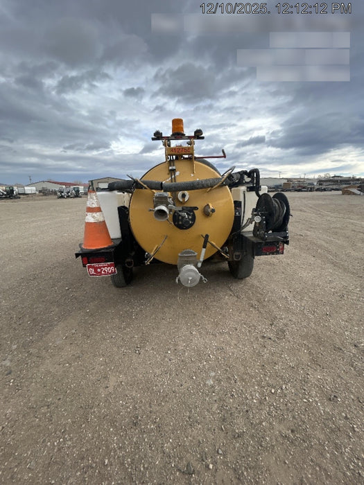 2023 Vac-Tron LP573XDT T4 Koehler Diesel Engine, 500 Gallon Debris Tank, x2 100 Gallon Water Tanks