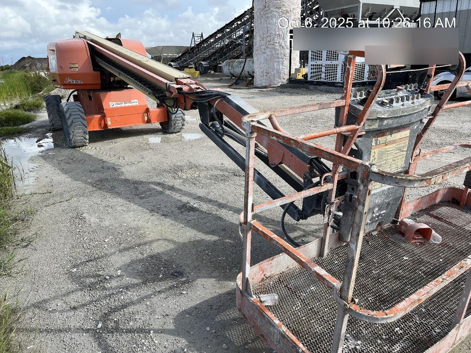 2019 JLG 660SJ