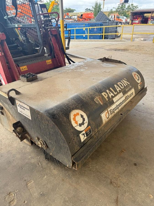 2021 PALADIN Sweepster SB72