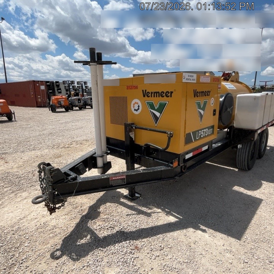 2023 Vac-Tron LP573XDT T4 Koehler Diesel Engine, 500 Gallon Debris Tank, x2 100 Gallon Water Tanks