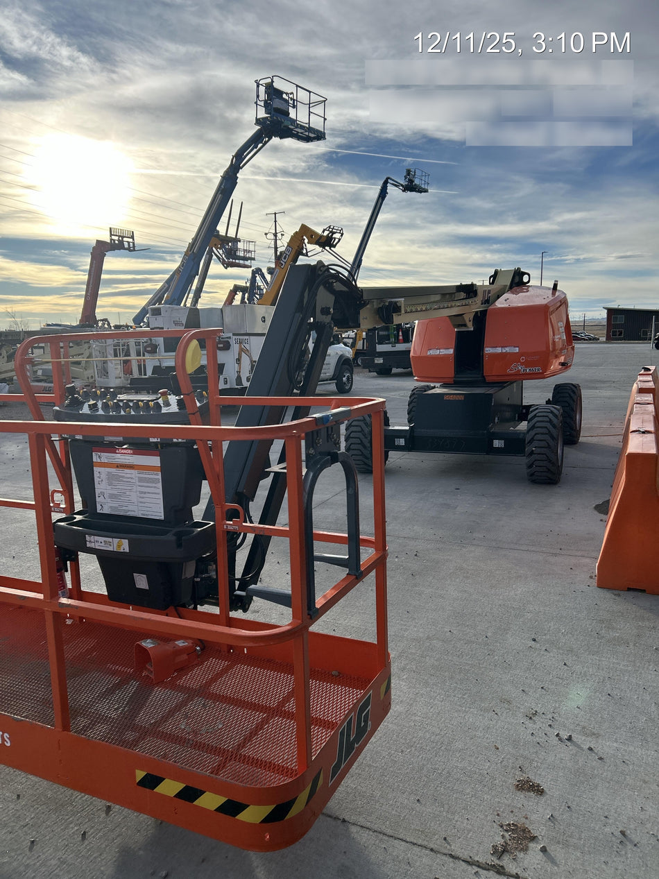 2025 JLG 460SJ