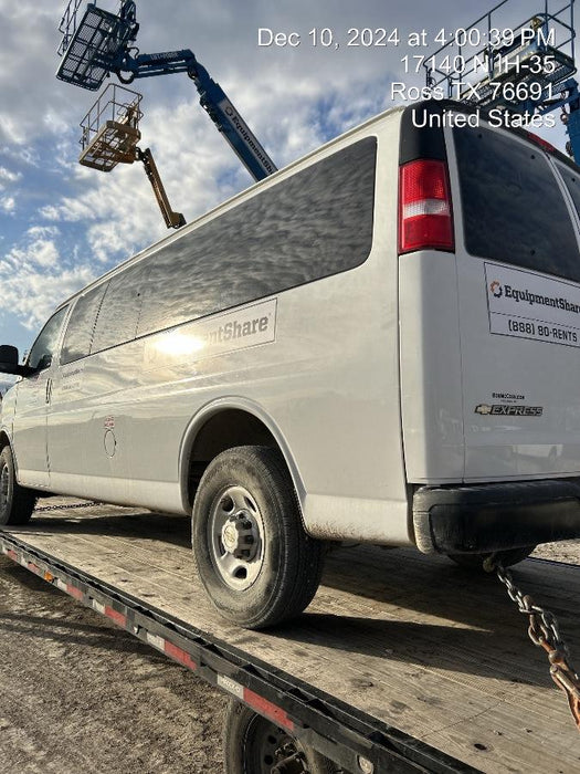 2023 CHEVROLET Express Van - Rental