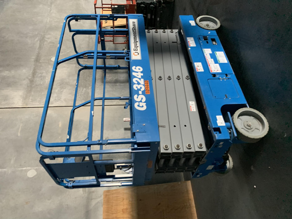 2020 Genie GS-3246 Standard, Folding full height swing gate