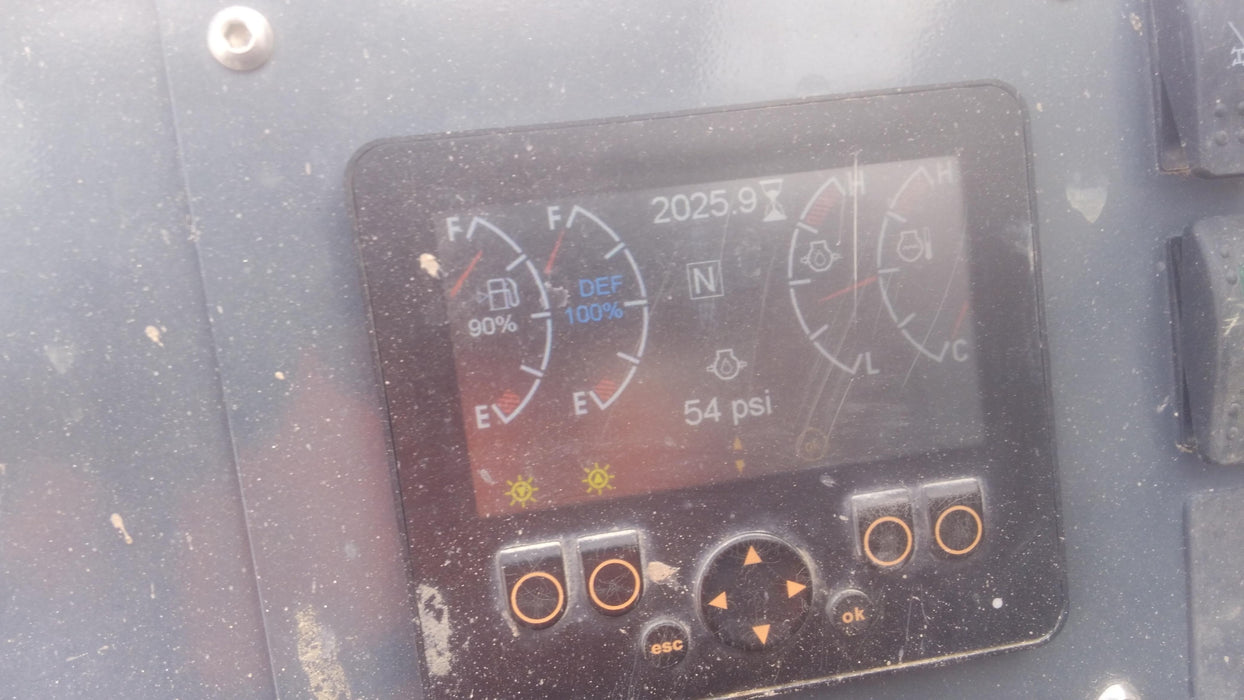 2018 MANITOU MTA10055