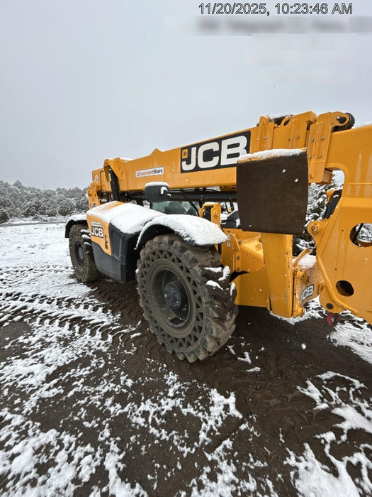 2019 JCB 510-56 74 HP w/Open ROPS, Beacon, Aux Hydraulics, Worklights, Solid Tires w/60" Carriage/Forks