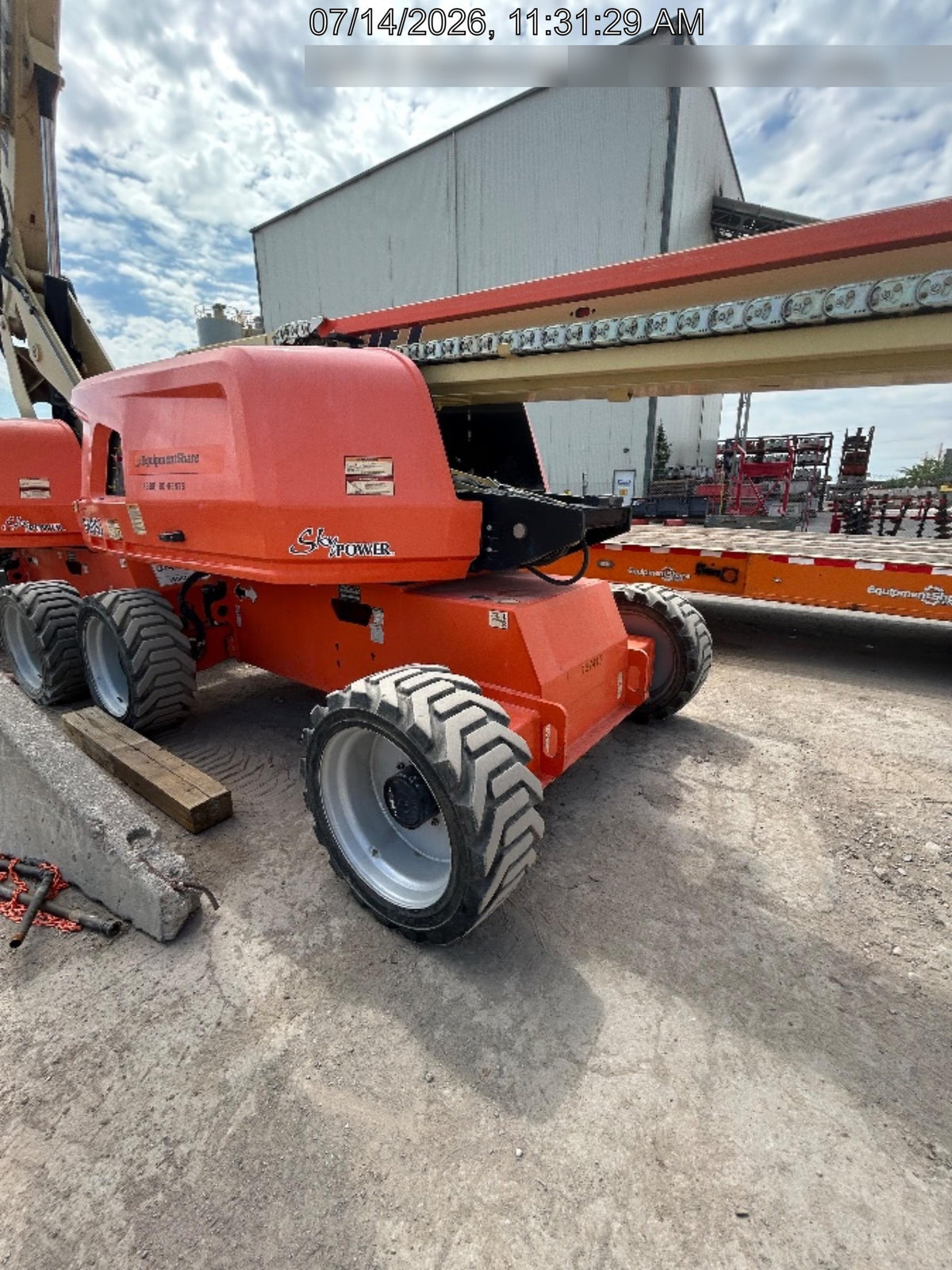 2021 JLG 660SJ