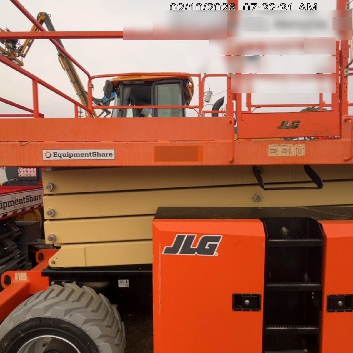 2020 JLG 430LRT