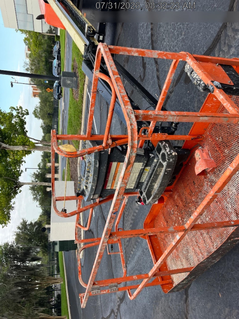 2023 JLG 460SJ