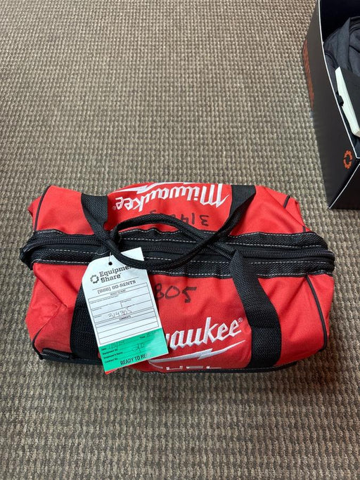 2023 MILWAUKEE 2867-22