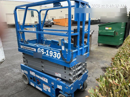 2019 Genie GS-1930 Half Height Swing Gate, 800W Inverter