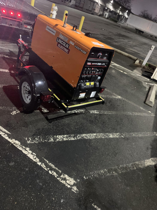 2021 Lincoln Electric Vantage 322 Vantage 322 Ready Pak 3 w/ Decals, ORANGE (includes trailer, cable rack, fender light kit) NO Telematics