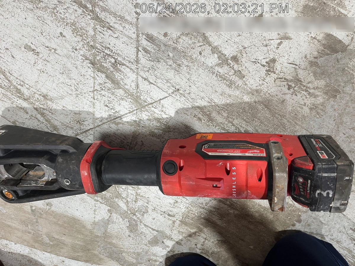 2024 MILWAUKEE 2879-22