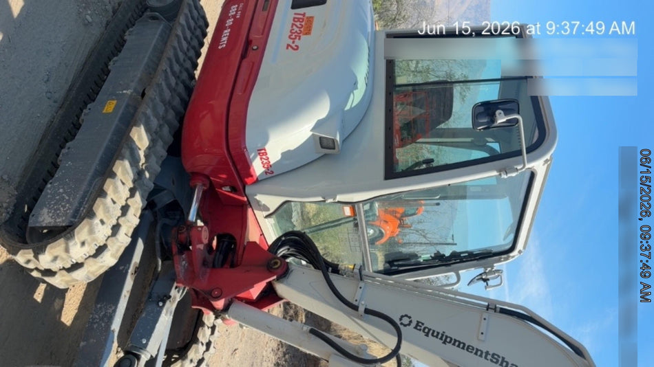 2025 TAKEUCHI TB235-2CR