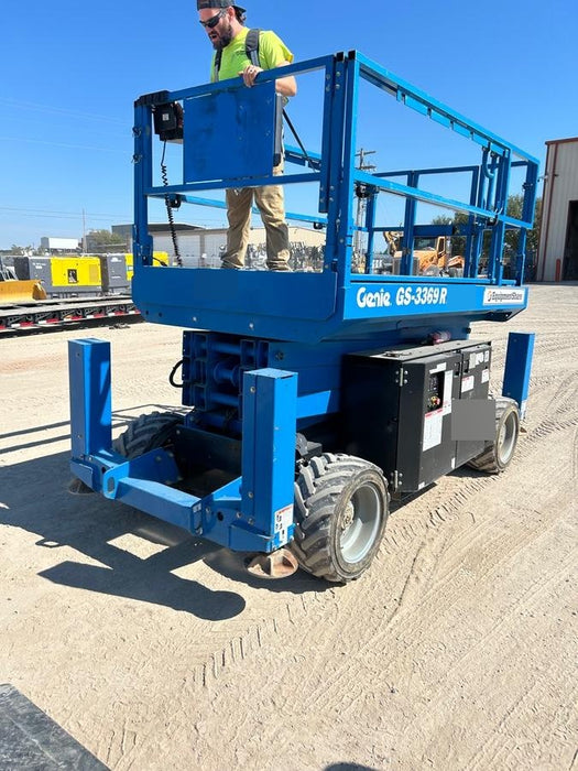 2019 GENIE GS-3369 RT