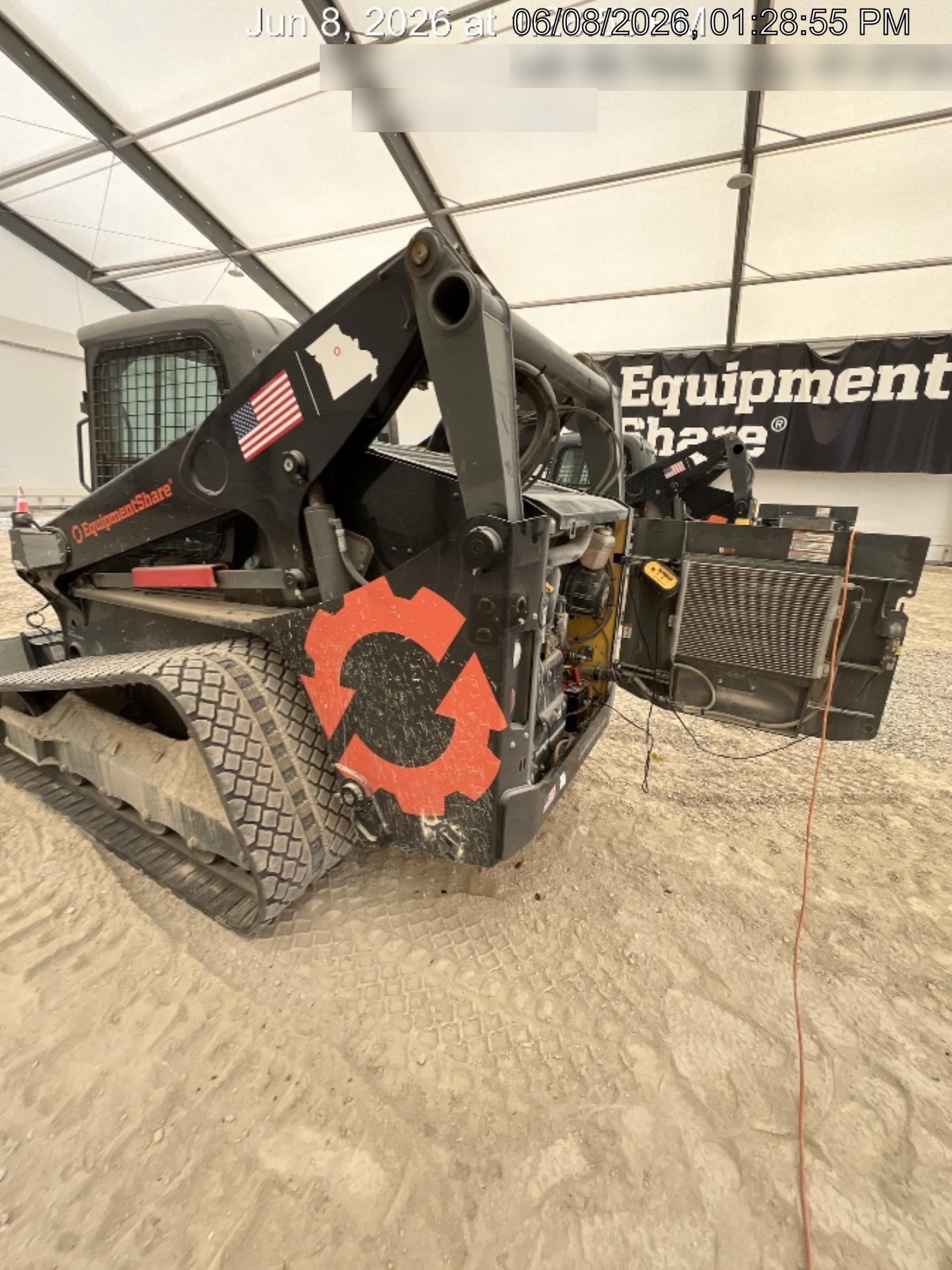 Wacker Neuson ST45 Cab/Heat/Air, 14-Pin Attachment Control T3, Cyclonic Engine Pre-Cleaner, Block Heater (110v) T4F Only, Ride Control, Radio, High Capacity Fuel Tank, High Flow LF, Hydraulic Coupler SSL/CTL, Air-Ride Seat