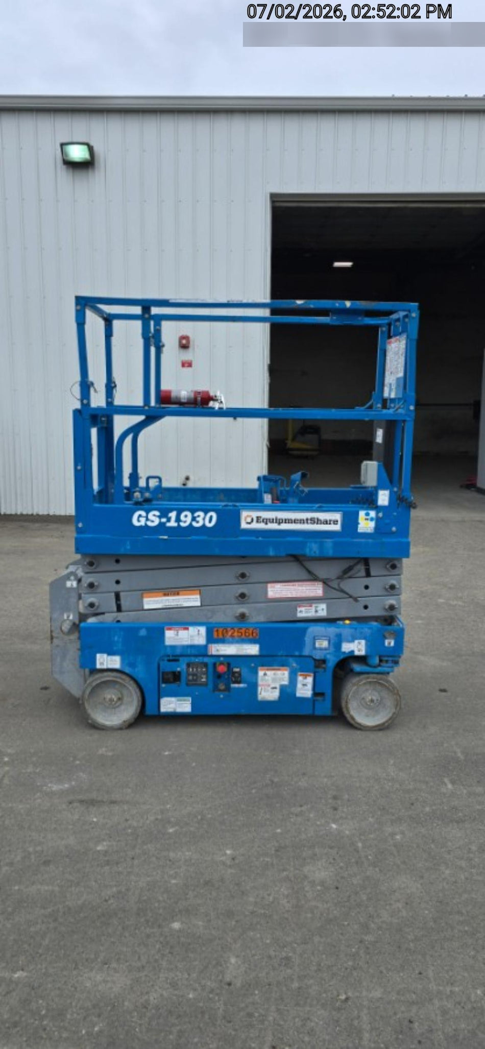 2020 Genie GS-1930 Solid Non Marking Tires, Beacon, Folding rails with half height swing gate, 800W Inverter