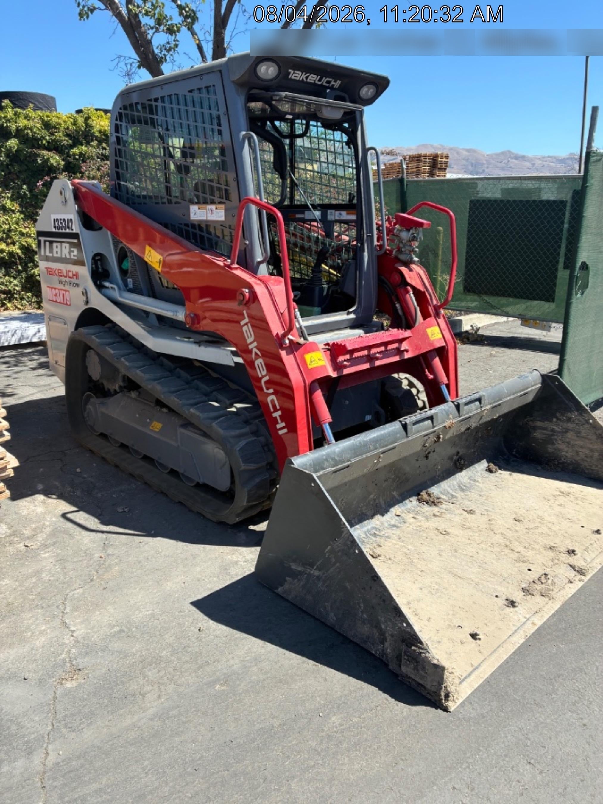 2024 TAKEUCHI TL8R2-CRH