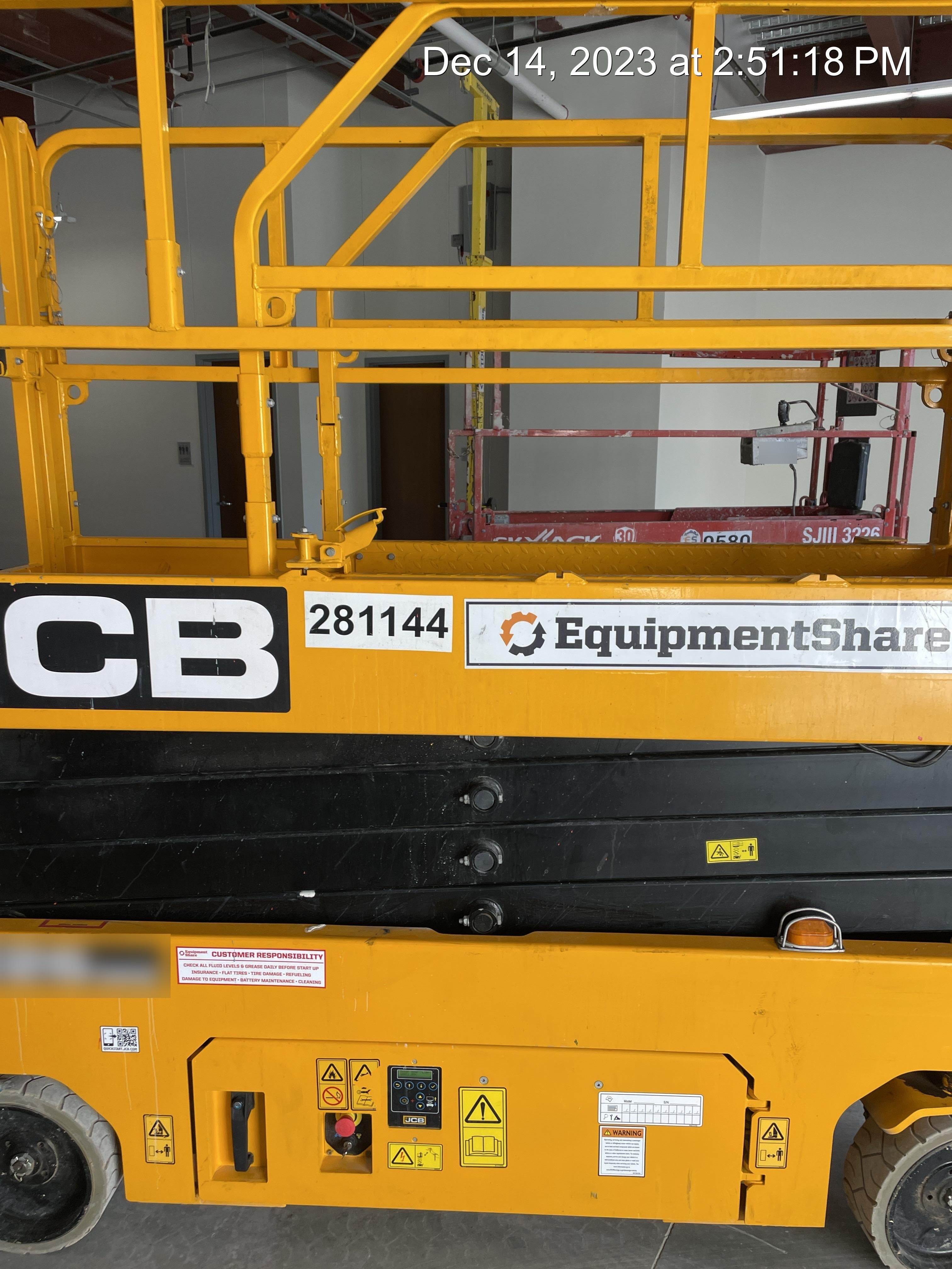 2023 JCB S2632E