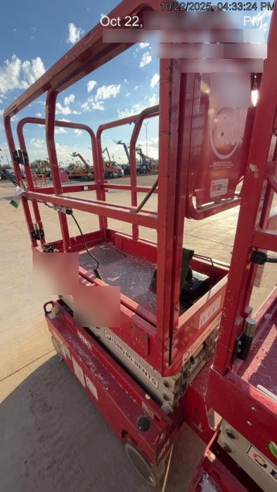 2019 MEC 1330SE MEC 1330SE w/ES Track Hardware, Full Extended 2 Year Warranty