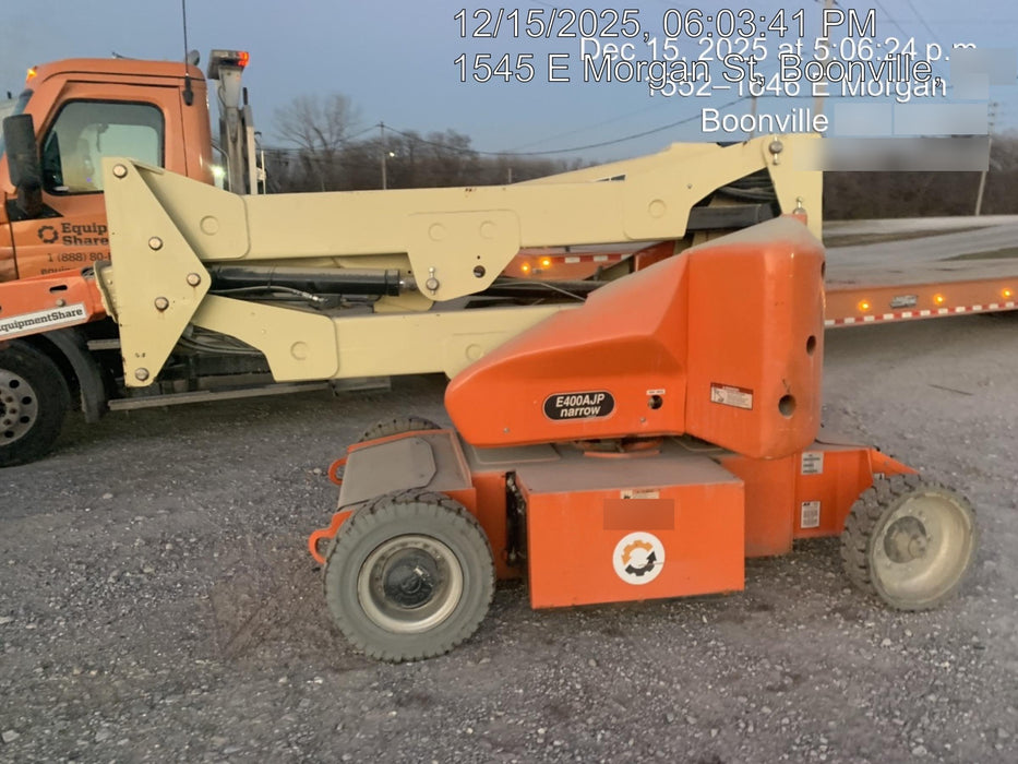 2019 JLG E400AJPN