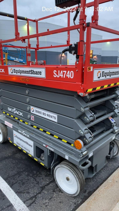 2022 SKYJACK SJ4740