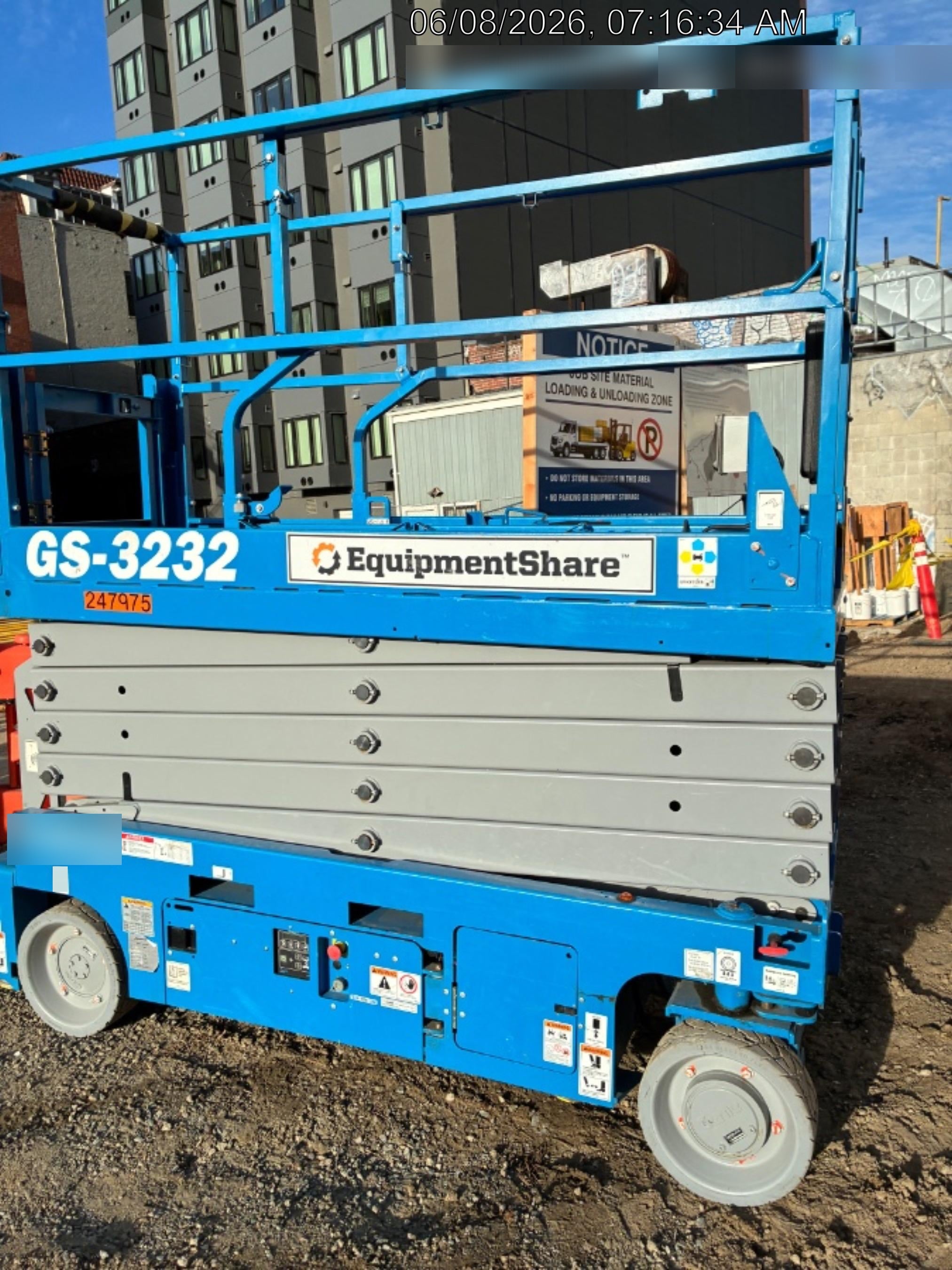 2022 GENIE GS-3232