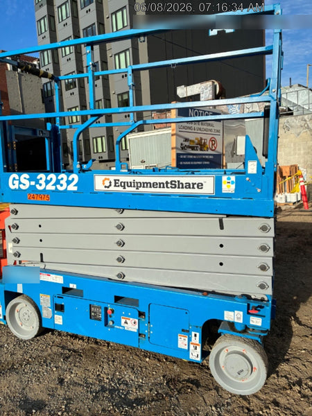 2022 GENIE GS-3232