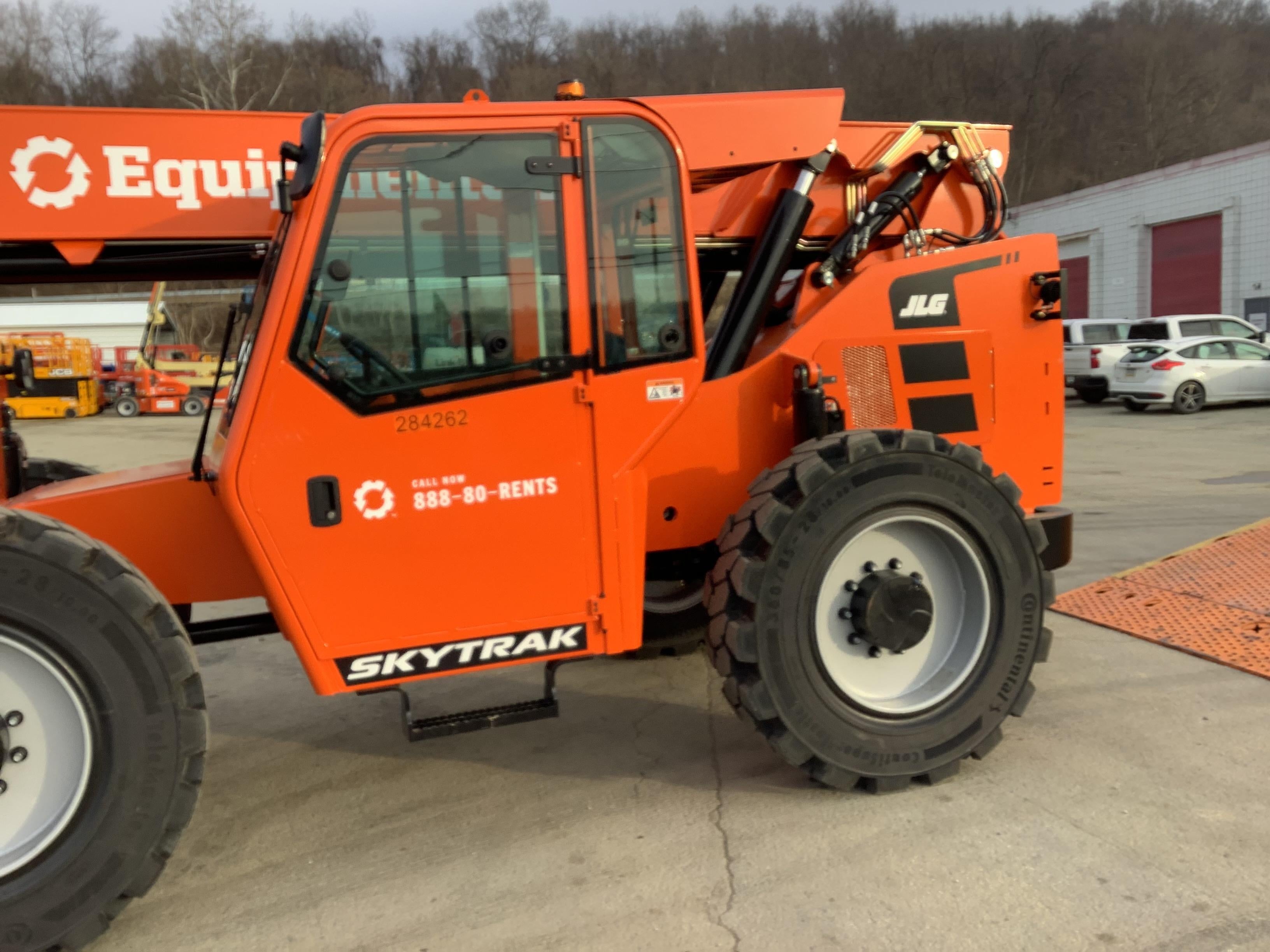 2022 SKYTRAK 10054
