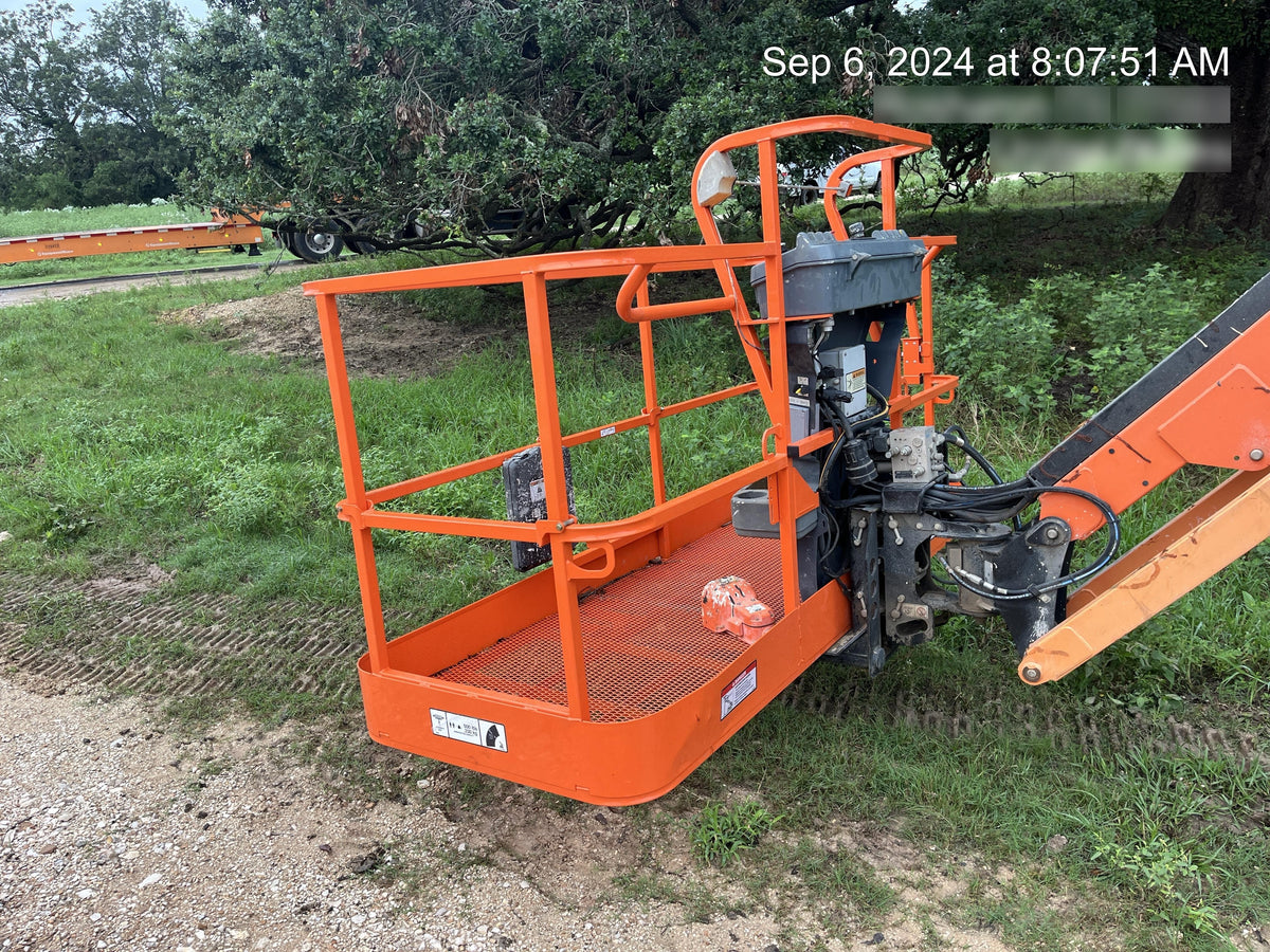 2022 JLG 660SJ Quad Track