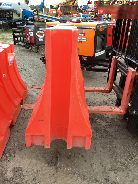 2022 HOUSTON BARRICADE WFB42