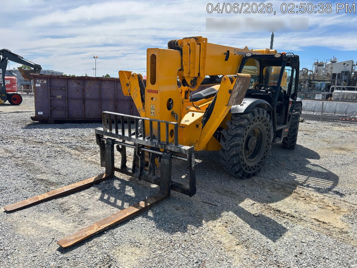 2023 JCB 510-56