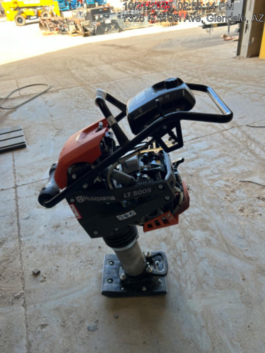 2025 HUSQVARNA LT5005