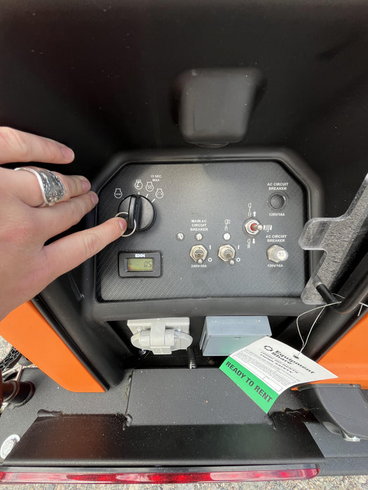 2024 Generac MLT6SKDS-STD4 ELEC WINCH Diesel, Electric Winch Mast, Powerzone Controller, (4) 320W LED Lights, 4kW Generator, 39.9 Gal Fuel Tank, 2" pintle, T3