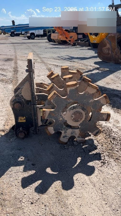 2022 ROCKLAND 36" Compaction Wheel 45k - 55k